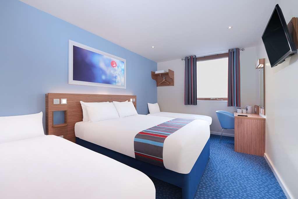 Travelodge Tunbridge Wells Room photo